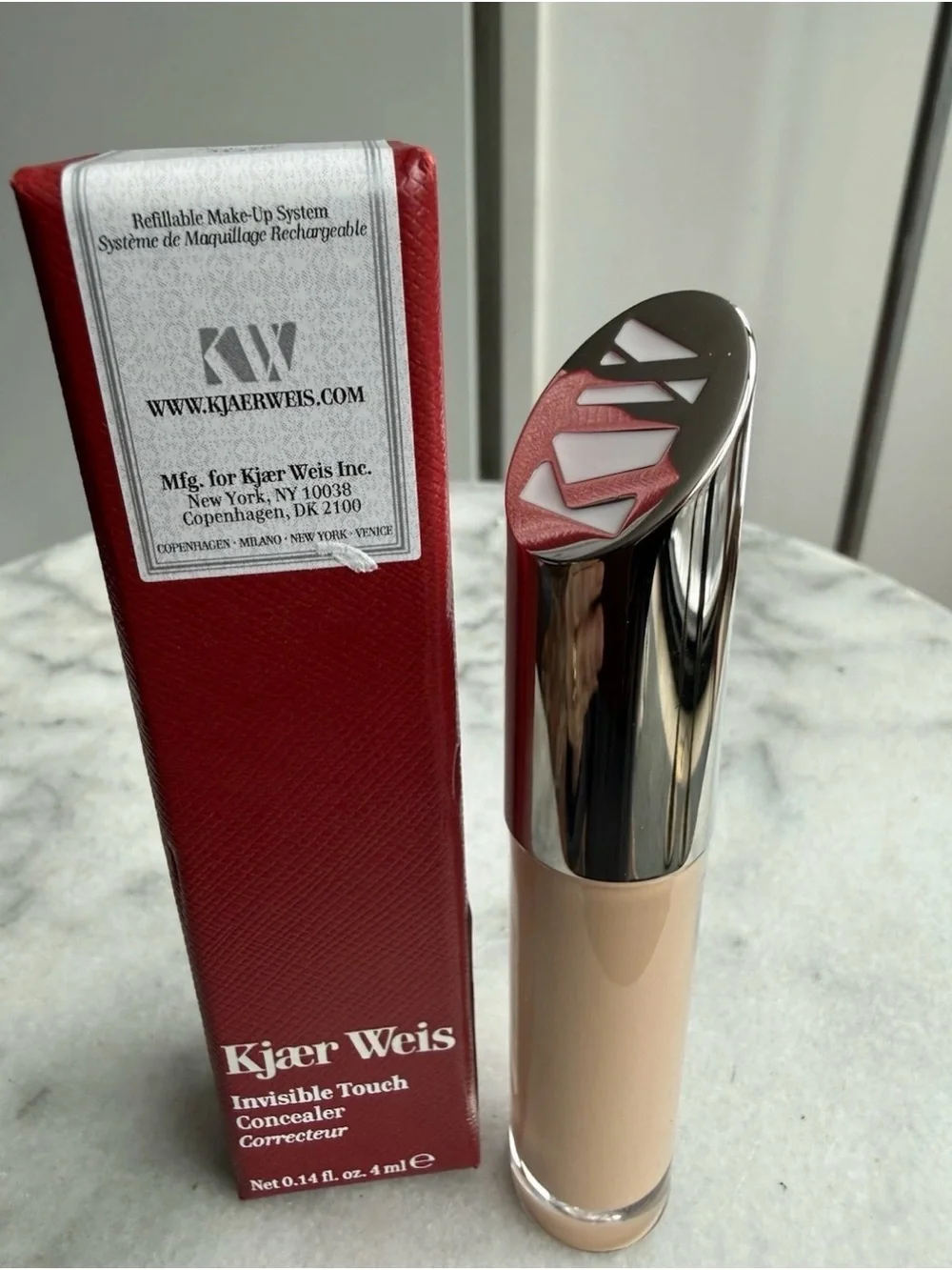 ✨ NEW & SEALED ✨ Kjaer Weis Invisible Touch Concealer - Shade M210